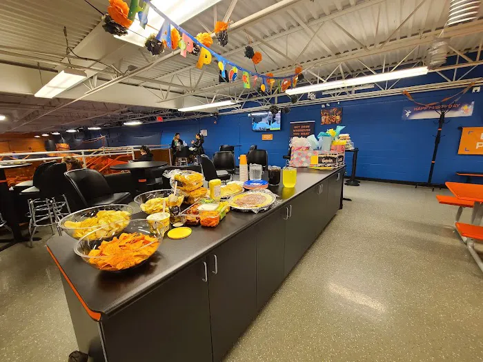 Sky Zone Trampoline Park 4