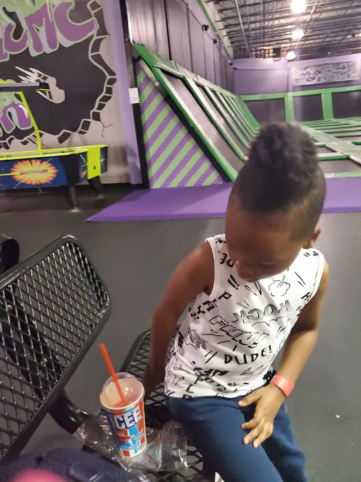 Extreme Air Niles Trampoline Park 2