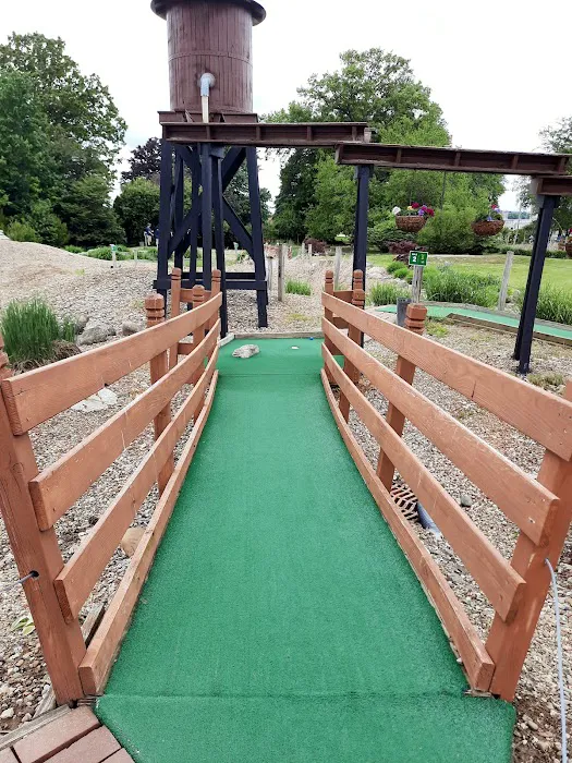 Putt-N-Stuff 9