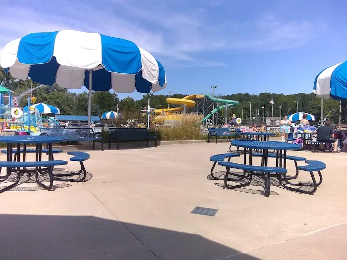 Uhrichsville Water Park 8