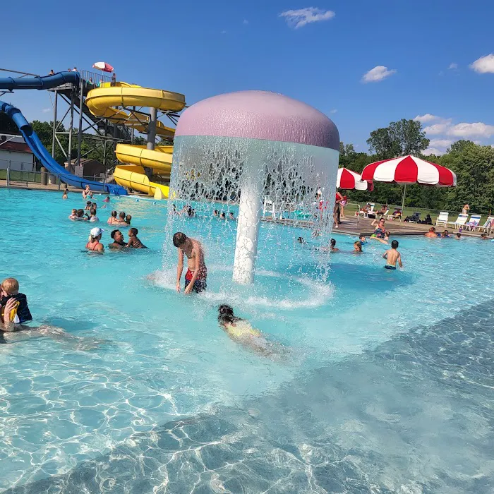 The Hiawatha Water Park 9