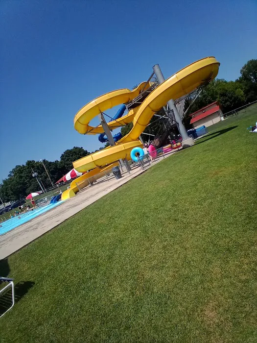 The Hiawatha Water Park 6