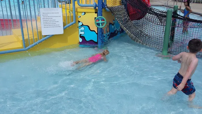 The Hiawatha Water Park 3