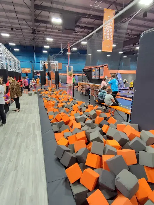 Sky Zone Trampoline Park 3