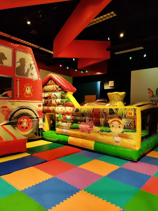 Planet Bounce Pittsburgh - South Star - Tanger Outlets 0