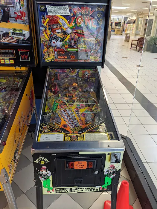 Planet Bounce Pittsburgh - South Star - Tanger Outlets 4
