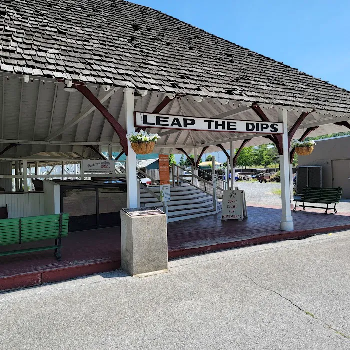 Lakemont Park 7