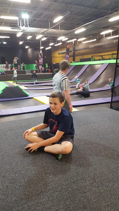 Get Air Trampoline Park 7