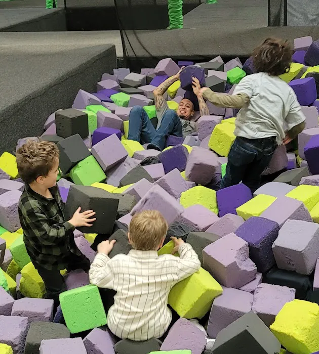 Get Air Trampoline Park 2