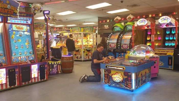 Joe's Playland 6