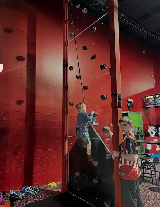 Xtremenasium Trampoline Park 2