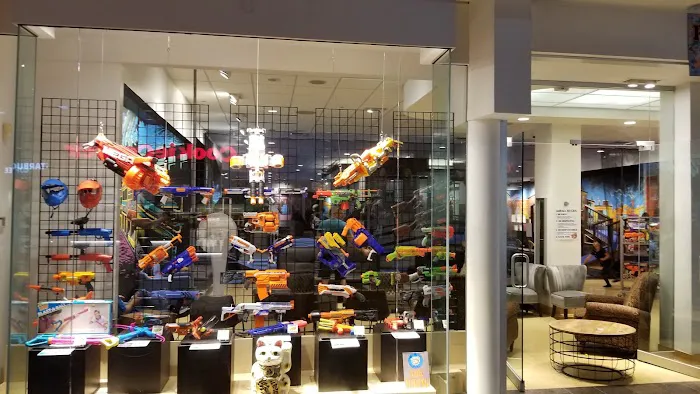 Pups of War Arena - Pearl Ridge Center 0