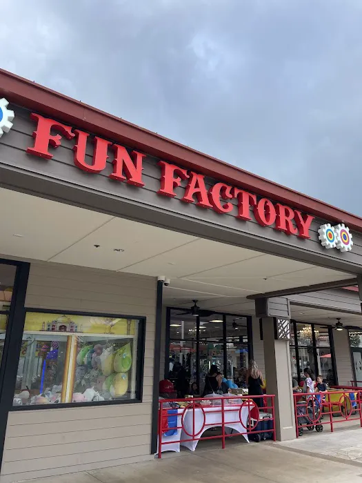 Fun Factory - Town Center of Mililani 4