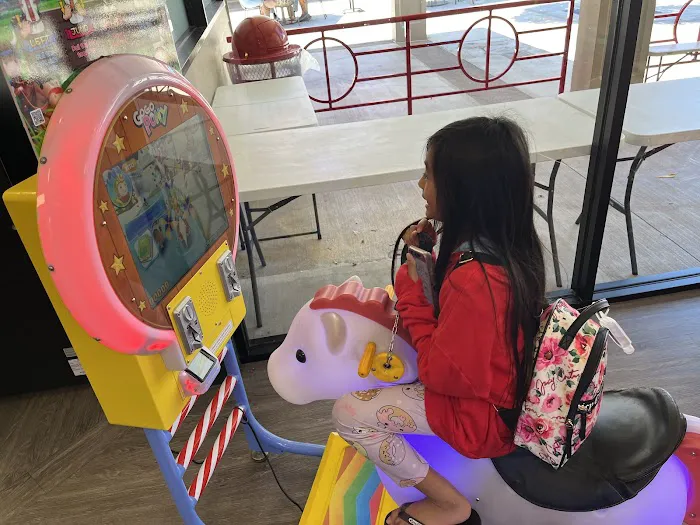 Fun Factory - Town Center of Mililani 6