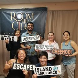 Room With A Clue Hawaii - An Escape Room Experience ico