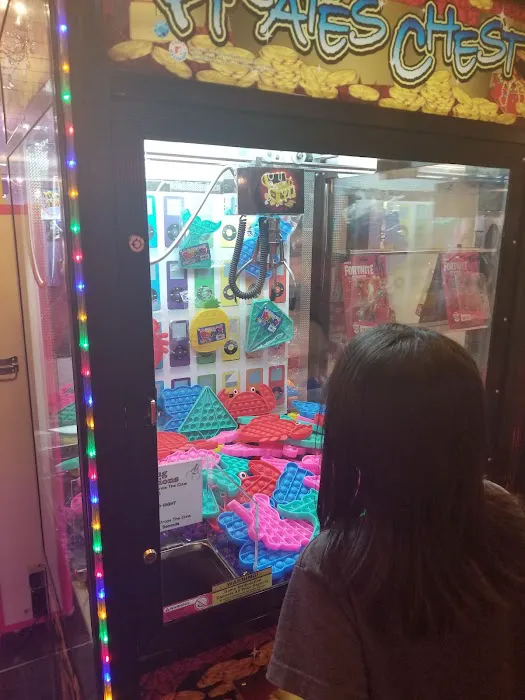 Fun Factory - Windward Mall 9