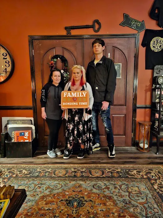 Locked Inn Escape Rooms 4