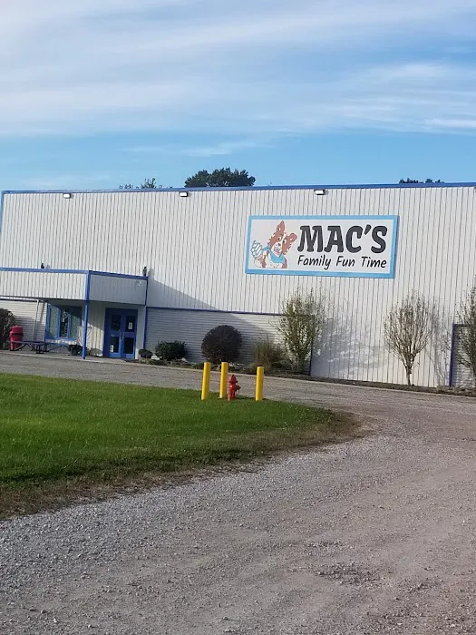 Mac's Family Fun Time 4