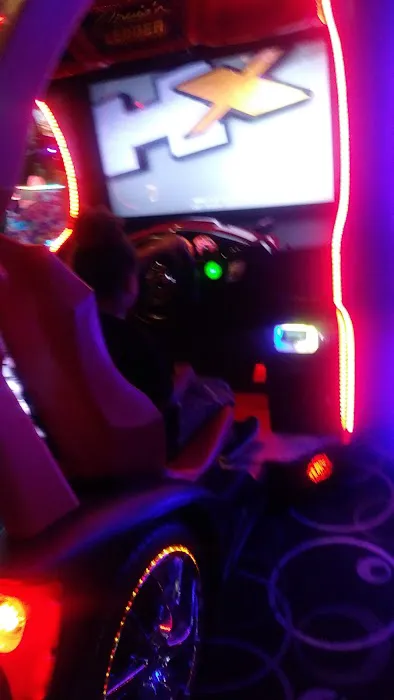 Bowling And Arcade 1