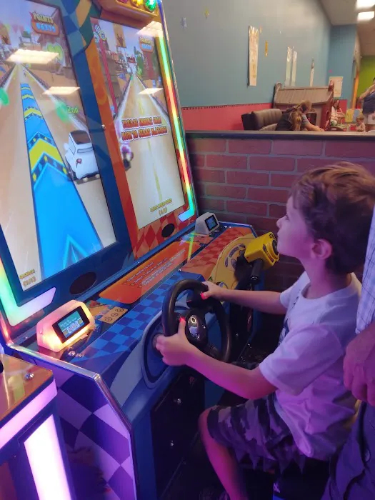 Bowling And Arcade 4