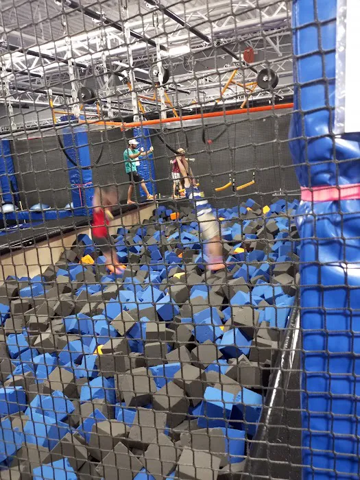 Sky Zone Trampoline Park 7