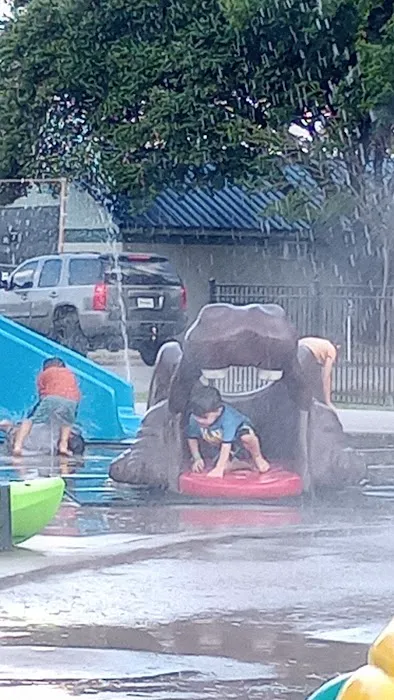 Community Spray Park 3