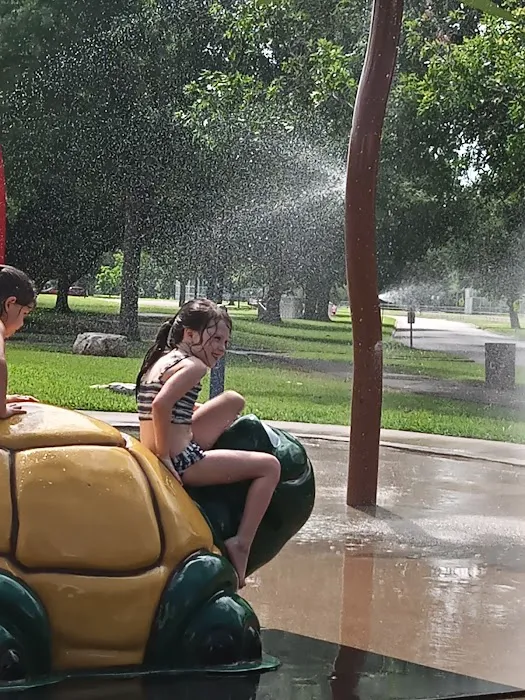 Community Spray Park 4