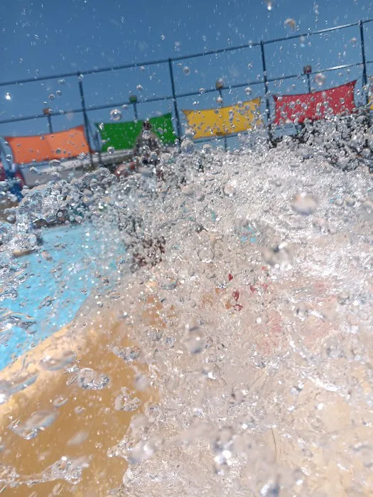 Whatz-Up Water Park 0