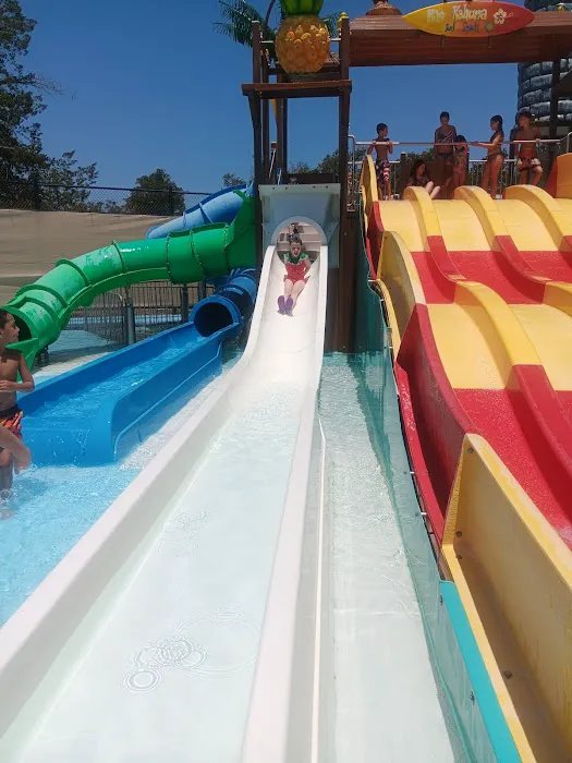 Whatz-Up Water Park 4