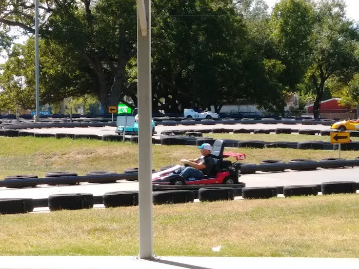 Whatz-Up Fun Park 0