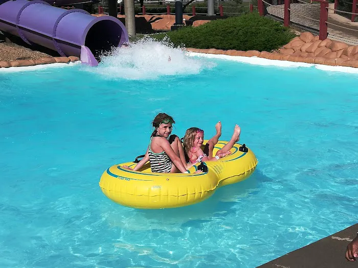 Raging Rivers Waterpark 2