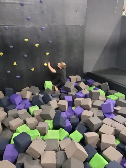 Get Air Trampoline Park 1