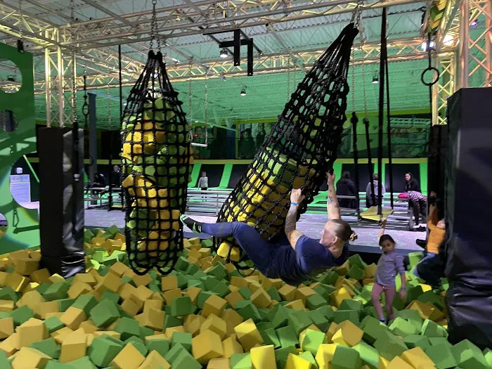 Launch Family Entertainment Novi 0