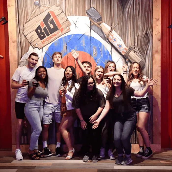 Axe Throwing - Best in Games 1