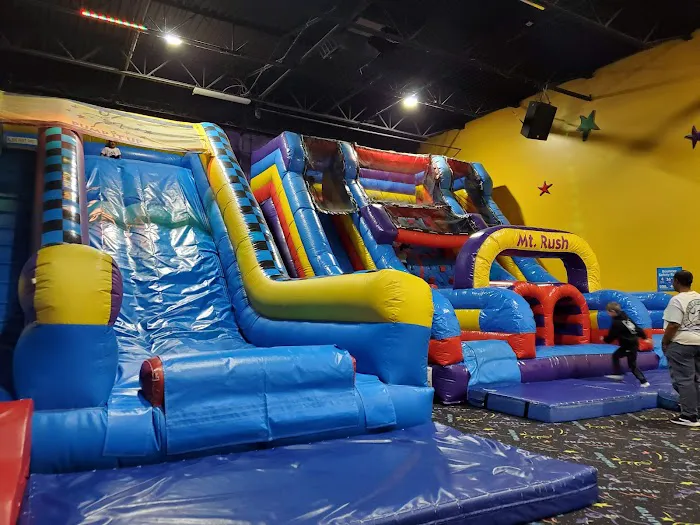 Pump It Up Shelby Township Kids Birthdays and More 4