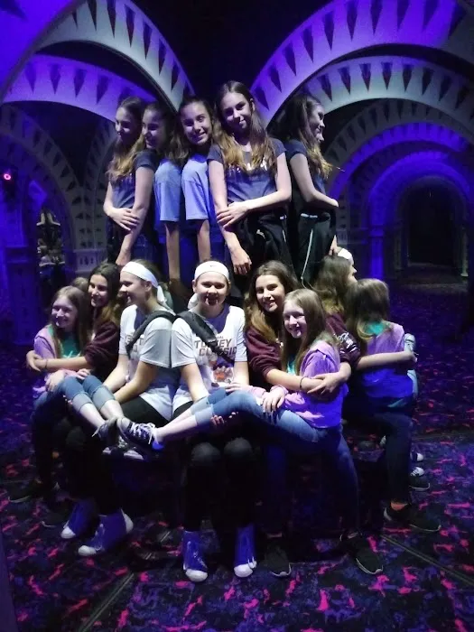 Ultimate Mirror Maze 2