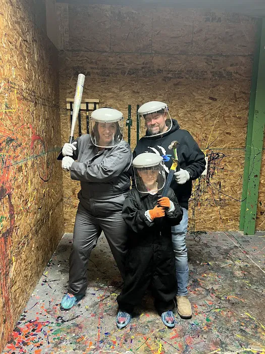 Reality Check - Axe Throwing, Virtual Reality 1
