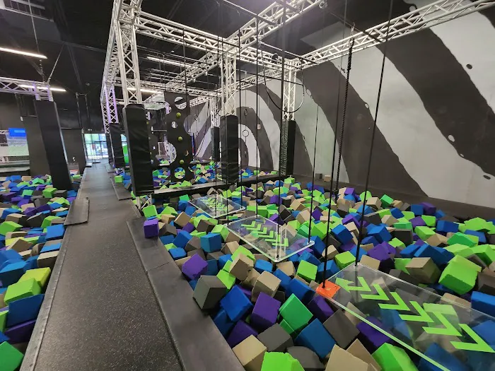 Sky Zone Trampoline Park 4