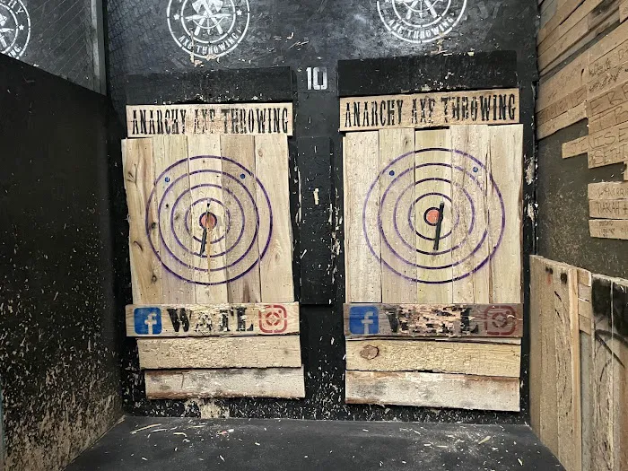 Anarchy Axe Throwing 8
