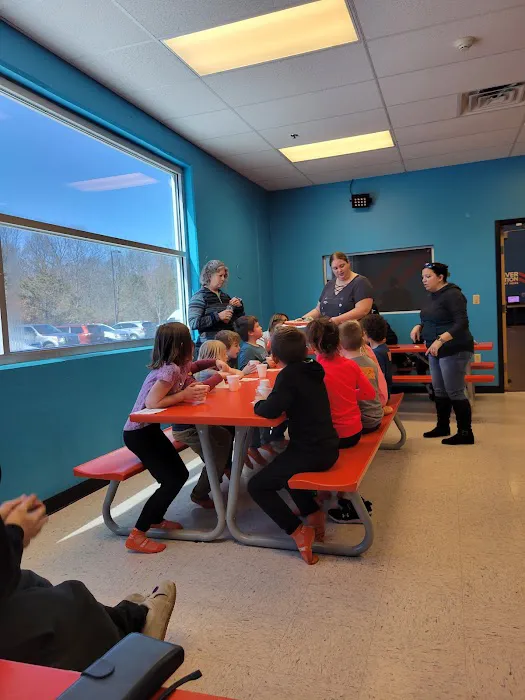Sky Zone Trampoline Park 3