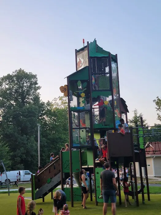 Forest Park Carousel and Mini Golf Course 6