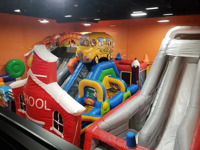 Bouncyland 0