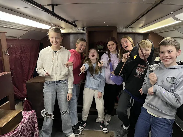 Red Bus Escapes 6