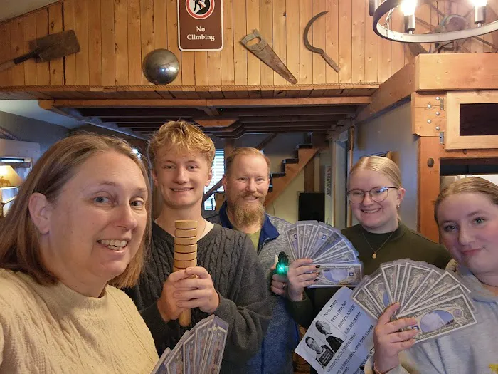 Yellowstone Bandits' Overnight Escape House 0