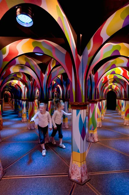 Monterey Mirror Maze and Laser Challenge 3