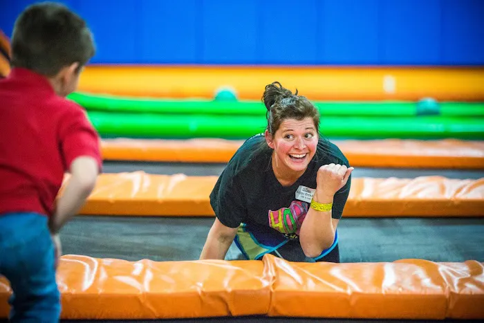 AirMaxx Trampoline Park & Warrior Course 3
