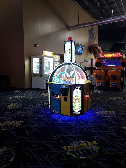 The Max Family Entertainment 5