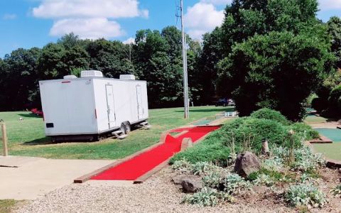 Hocking Hills Family Fun Center and Riverside Campground