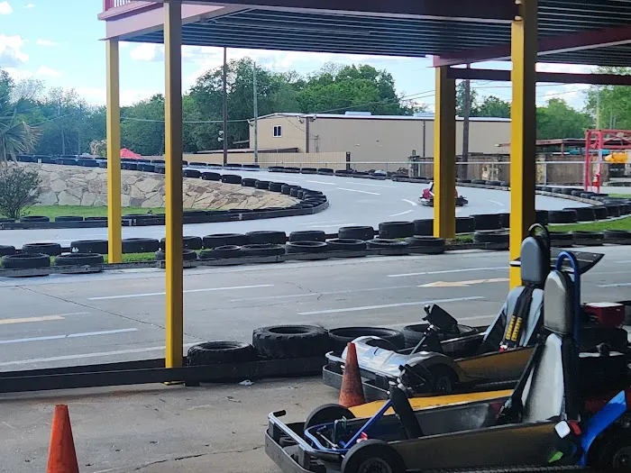 Go-Kart Raceway 2