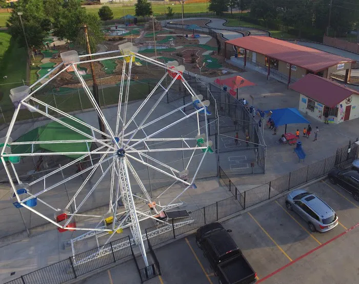 Katy Ferris Wheel - Open Limited Hours Fri, Sat & Sun 5